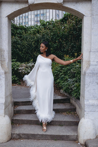 One Shoulder Maxi Gown Dress White Ivory Creme with Feathers trimmed for modern bridal dress feathers vogue designer Ubud one-shoulder feather-trimmed crepe maxi dress Taller Marmo Style Similar brand sale