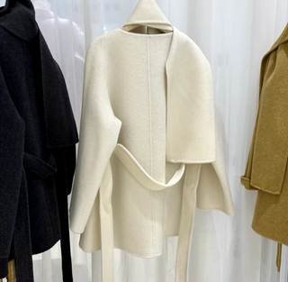 Elegant white cashmere wool jacket with matching scarf, designed for winter warmth and sophistication. White Cashmere Wool Jacket with scarf - Cielie Vienna white