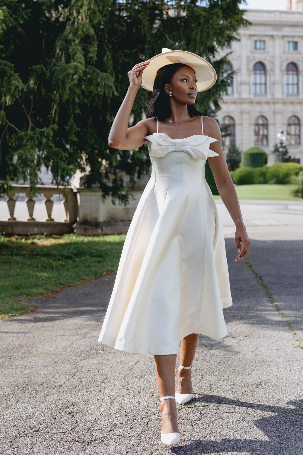 cream dress with bow Buy Women's Dresses Cream Bow Sleeveless Online