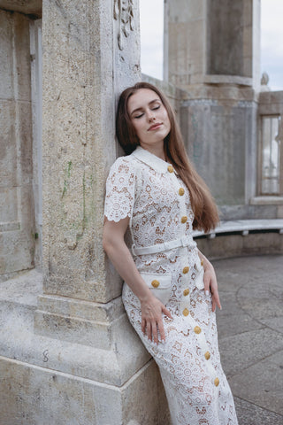 Ivory Midi Cream White Lace Dress Summer Gold Button Guipure French Vintage Oldmoney Style Chic Selfportrait Style Similar brand Sale alternative, modern bridal dress, rehersal dress, civil wedding dress elegant minimal - Cielie Vienna