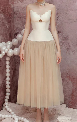 Seashell corset strapless dress with champagne tulle midi skirt – Maréa front view Midi Dress