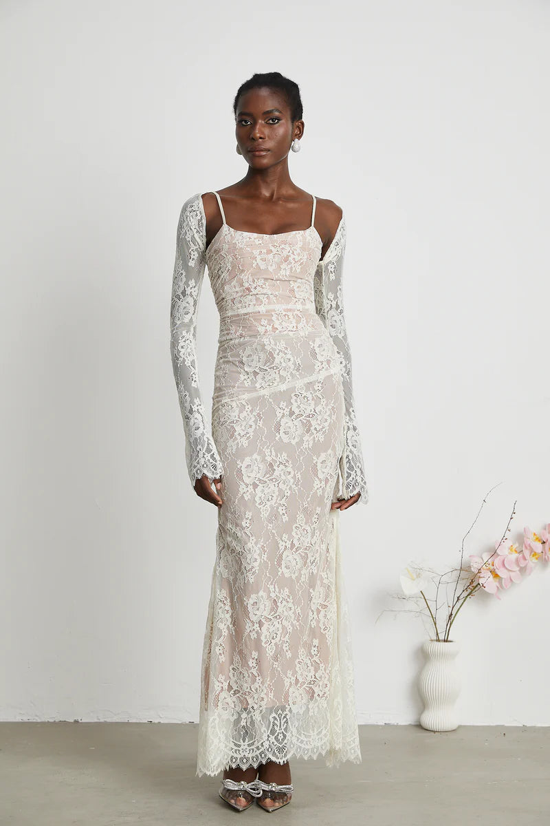 The Shoulder Lace Selfie Leslie White Lace Mesh Overlay Maxi Dress