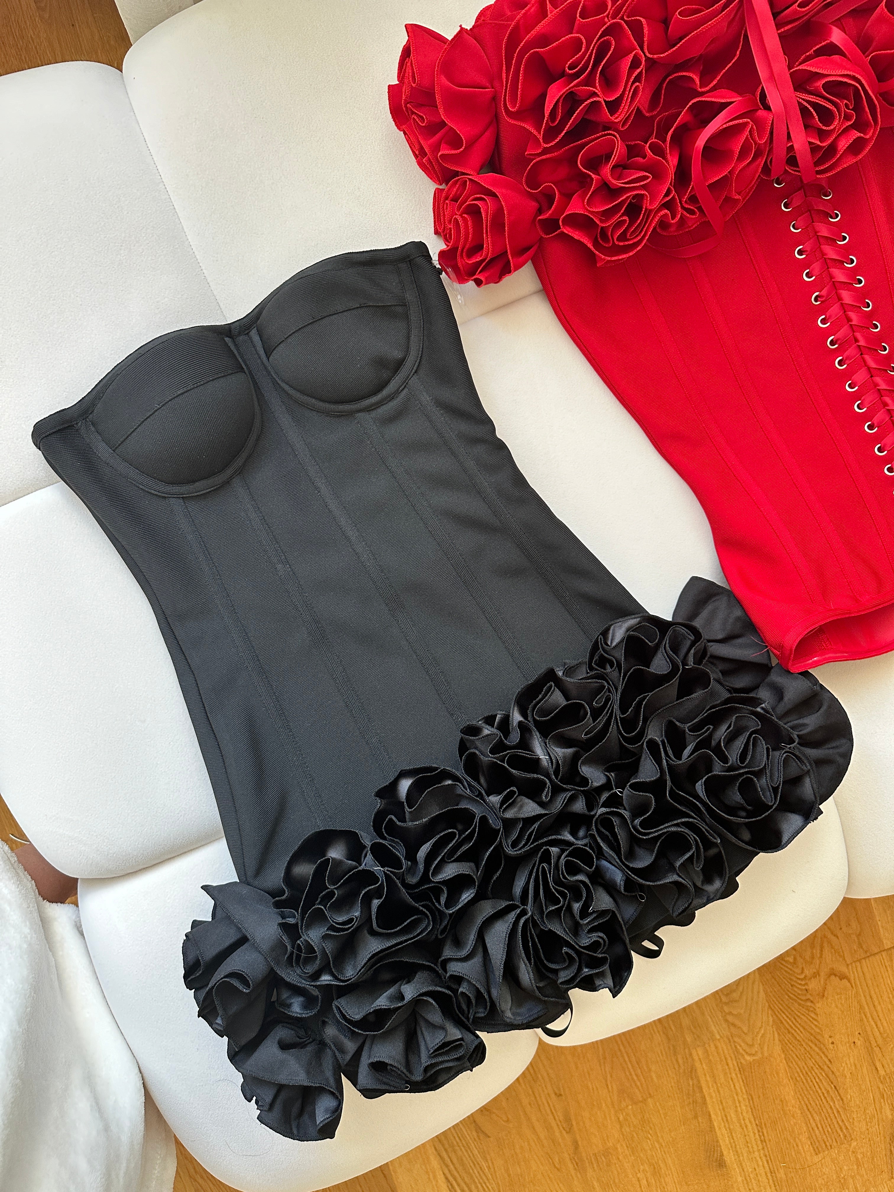 Rose Mini Corset Dress Red Roses | Strapless, Backless, Bodycon Bandage Dress for Evening, Cocktail & Party Looks - Cielie Rose Mini Corset Dress Red Roses | Strapless, Backless, Bodycon Bandage Dress for Evening, Cocktail & Party Looks - Cielie