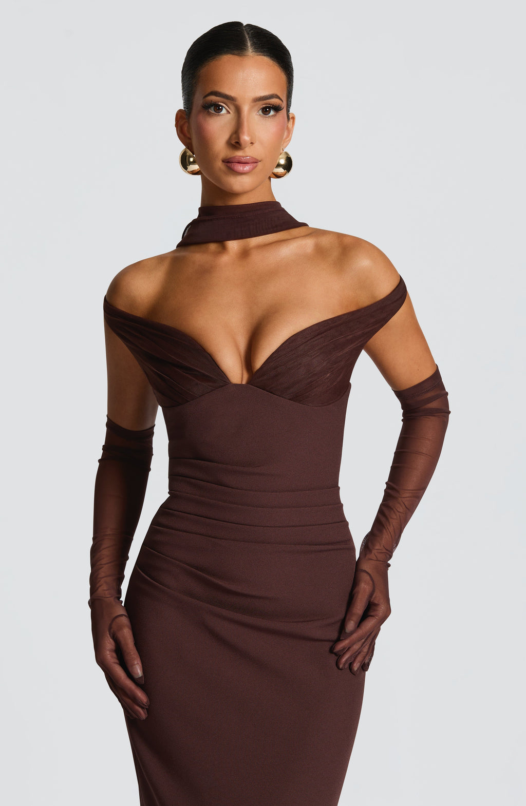 Sarina | Maxi Off Shoulder Brown Dress with matching scarf M Sarina | Maxi Off Shoulder Brown Dress with matching scarf M