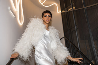 White ostrich feather bridal jacket for wedding dress – luxury ivory feather coat