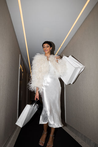 White ostrich feather bridal jacket for wedding dress – luxury ivory feather coat