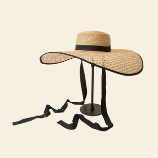 wiener geflecht hut sommerhut, strohhut, strawhat, summerhat Elegant Hat  This handcrafted hat combines timeless elegance with excellent sun protection, perfect for any occasion.  Keywords: Viennese straw weaving hat, 18 cm brim, summer hat, elegant hat, black strap, white strap, wide  - Cielie Vienna, elegant summer hat 